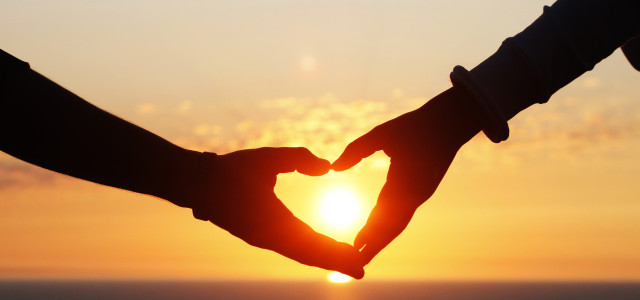 love-romance-heart-sunset-hands-shutterstock-640x300
